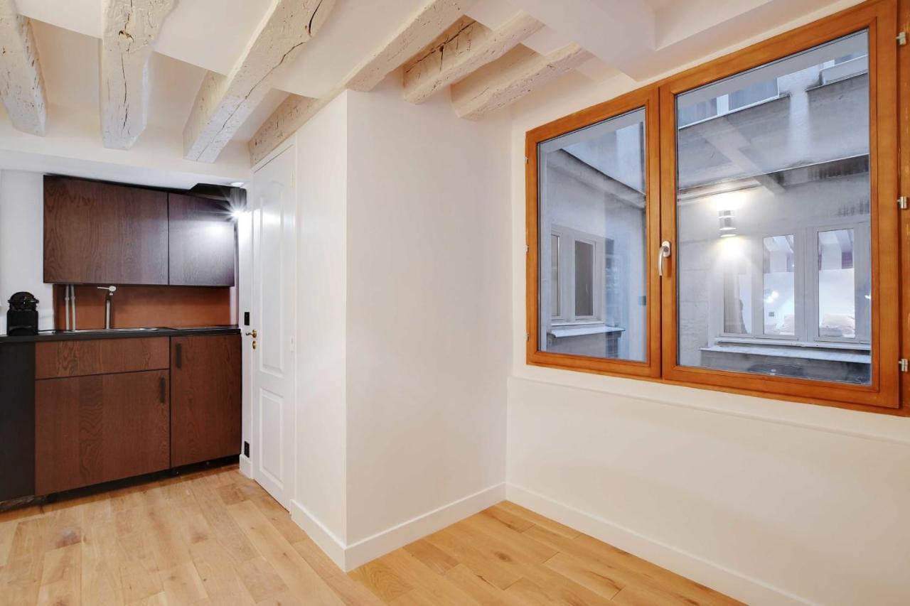 Joyful Apartment - 2Br-6P - Louvre-Rivoli Parijs Buitenkant foto